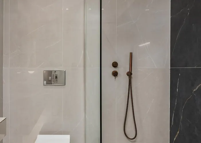 Urban Elegance By Nest