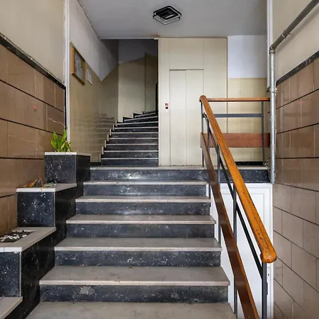 Urban Elegance By Nest Apartament *