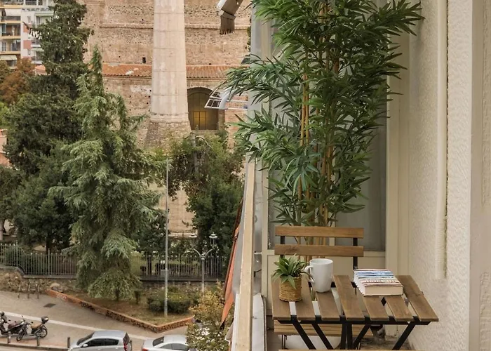 Urban Elegance By Nest * Thessaloniki